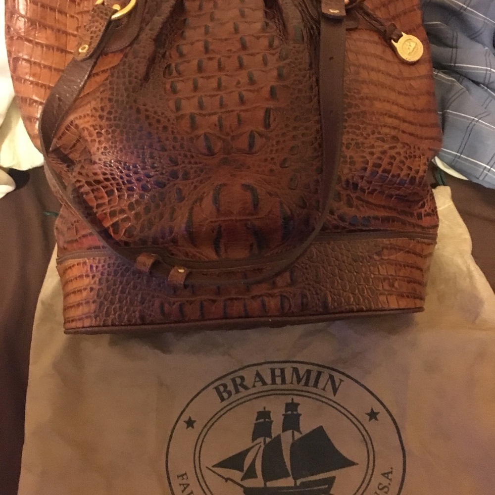 Desmo, Coach, Brahmin